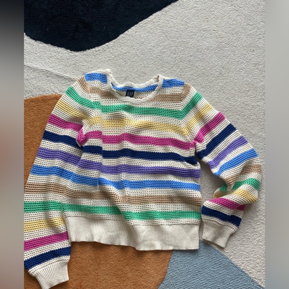 GAP 💯 Cotton Pointelle Crew - Rainbow 🌈 - Picture 2 of 3
